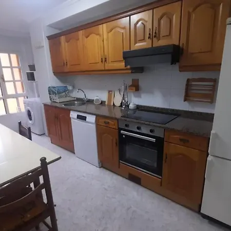 Appartement En Con Garaje Candás